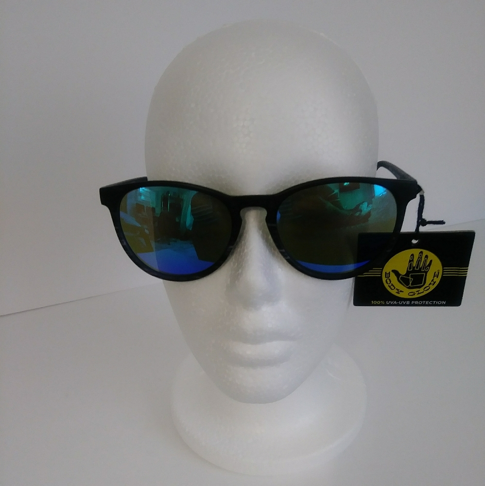 Body Glove sunglasses / shades
